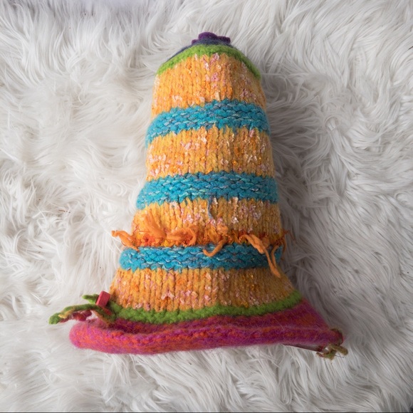 DR. SEUSS HAT Hand knit. Very Unique Wearable Art. - Picture 3 of 11